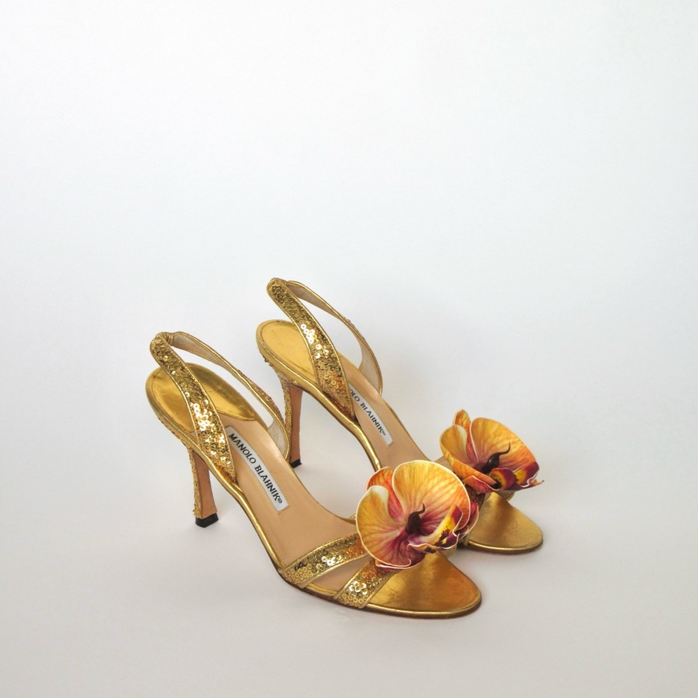 Manolo Blahnik Gold Orchid Embellished Heels - Picture 4 of 8